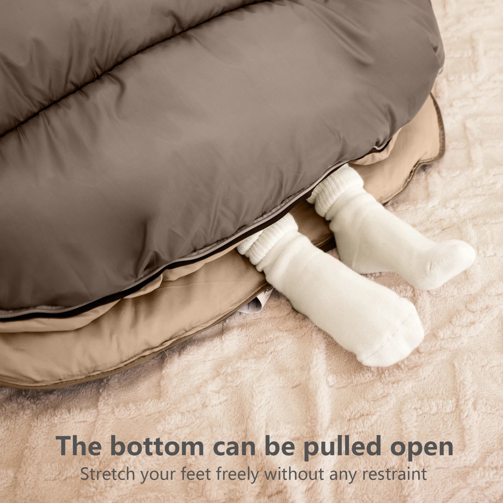 BISINNA SL018 3‑Season Envelope Sleeping Bag Spacious, Warm & Built for All‑Season Comfort